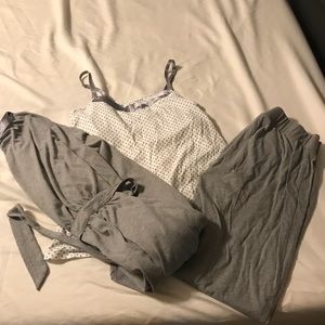 Maternity pajamas with robe. EUC